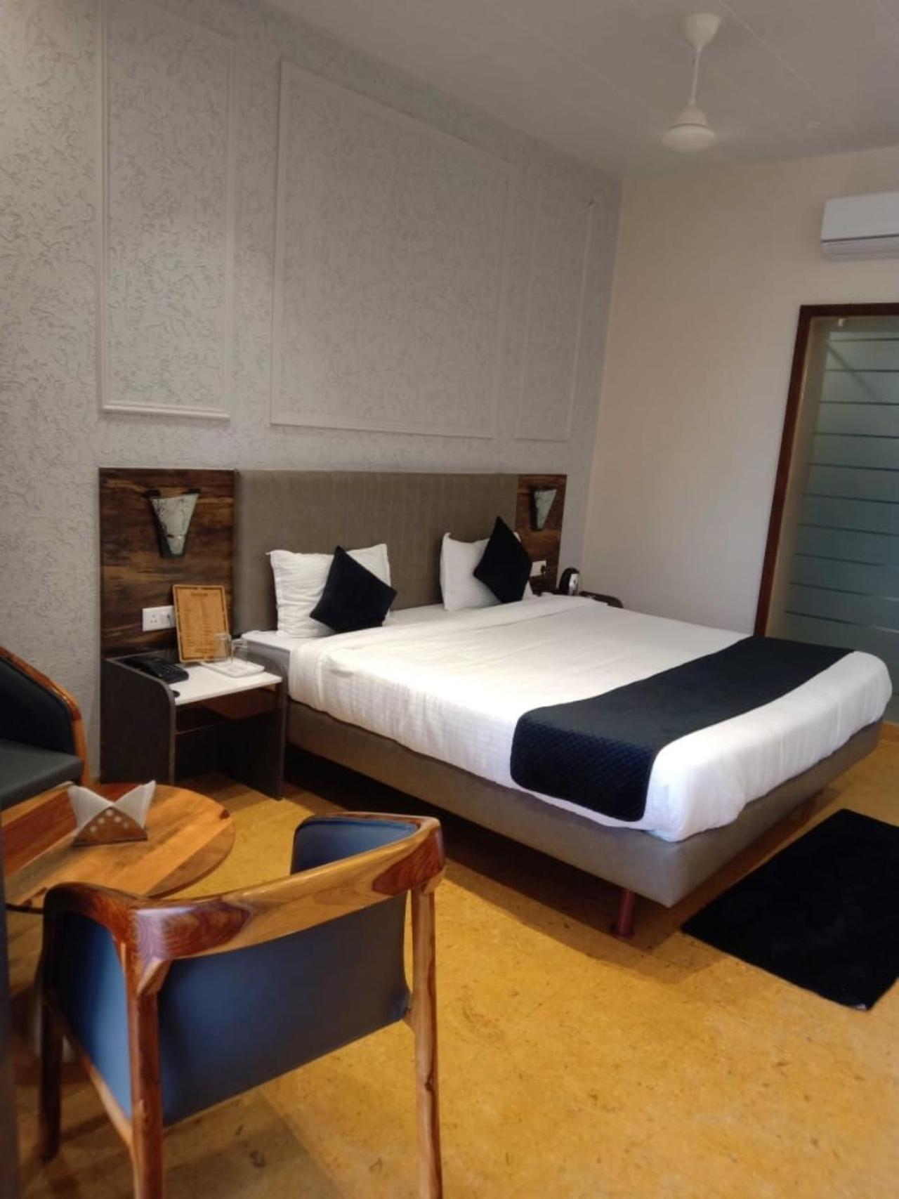 Sukoon Resort Pushkar Buitenkant foto